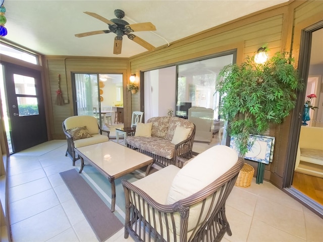 41 Oxford Ln Unit 41, Palm Coast, FL 32137 - sunroom / solarium with an outdoor hangout area and ceiling fan