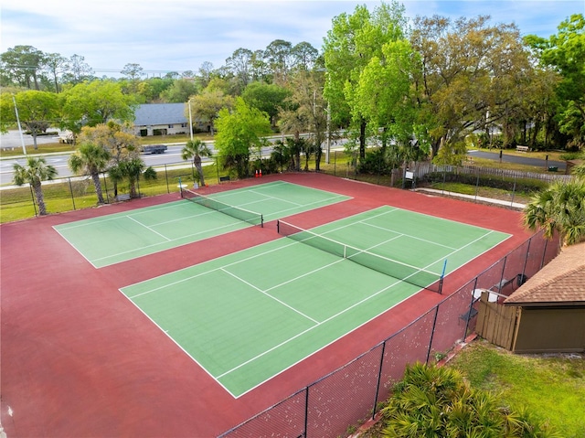 41 Oxford Ln Unit 41, Palm Coast, FL 32137 - view of sport court featuring fence and community basketball court