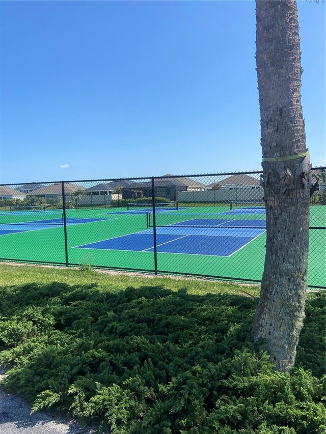 68 Los Lagos Blvd, Palm Coast, FL 32137 - view of tennis court