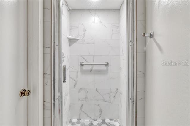 31 Catalonia Court E, Saint Augustine, FL 32086 - full bathroom featuring a stall shower