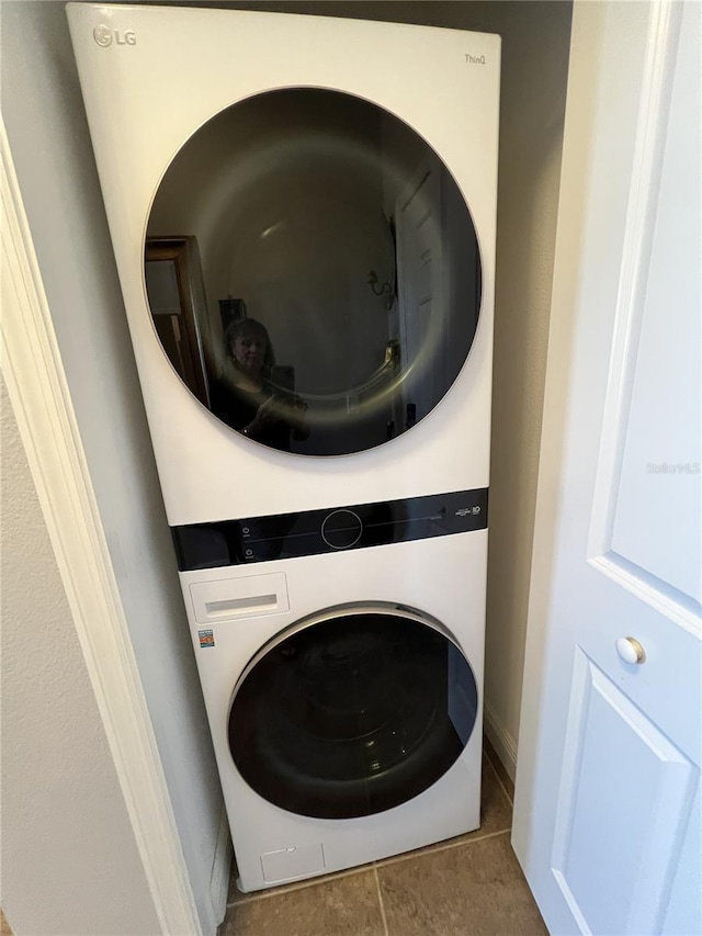 45 Riverview Bnd S Unit 1937, Palm Coast, FL 32137 - clothes washing area with estacked washer and dryer