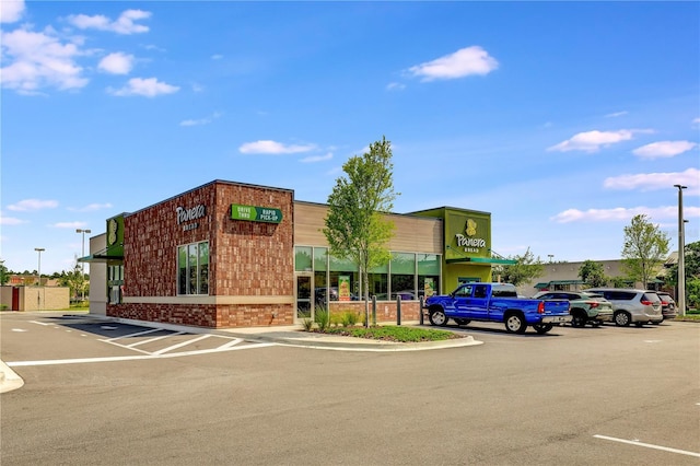 4484 Gray Hawk St, Orange Park, FL 32065 - view of building exterior with uncovered parking