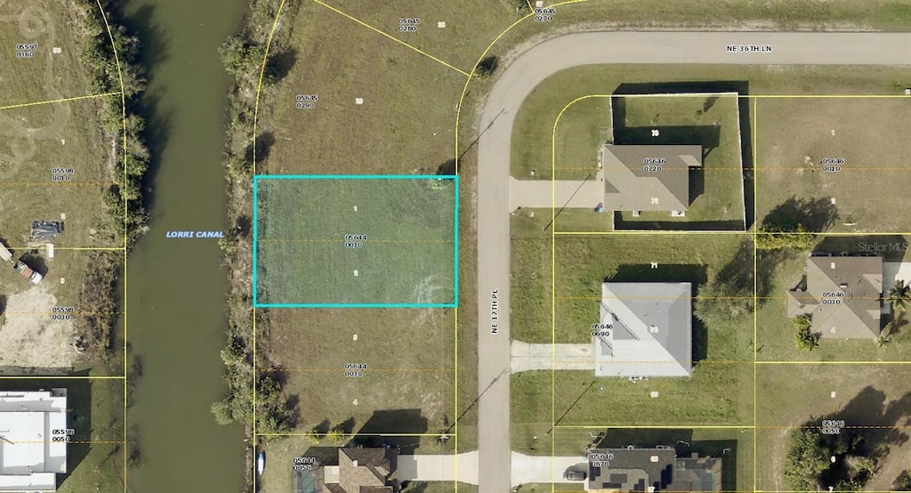 3624 NE 17th Pl, Cape Coral, FL 33909