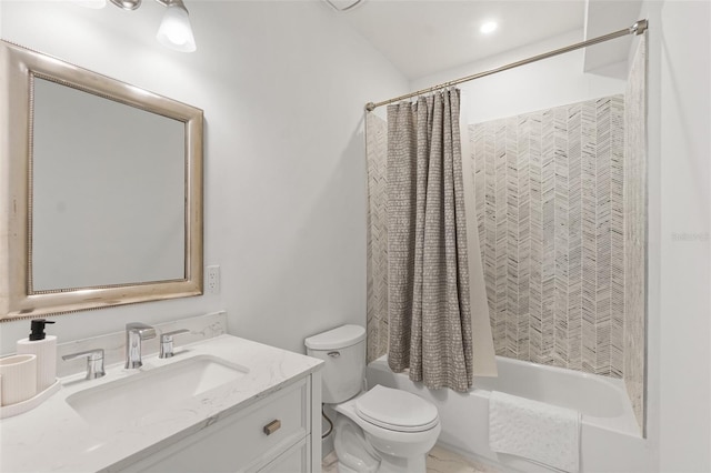 46 Ocean Ridge Blvd N, Palm Coast, FL 32137 - bathroom with shower / bath combo, vanity, and toilet