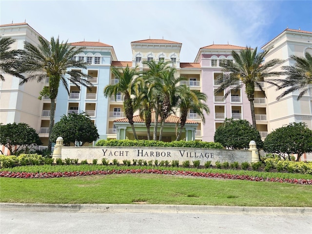 102 Yacht Harbor Dr Unit 375, Palm Coast, FL 32137 - view of building exterior