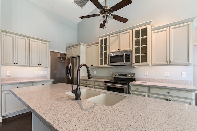 311 S Prospect St, Crescent City, FL 32112 - photo 27