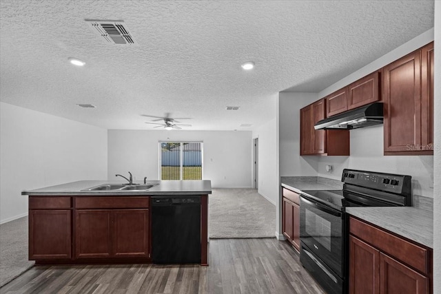 10 Post Oak Ln, Palm Coast, FL 32164 - kitchen featuring black appliances, a sink, under cabinet range hood, dark wood-style floors, and a ceiling fan