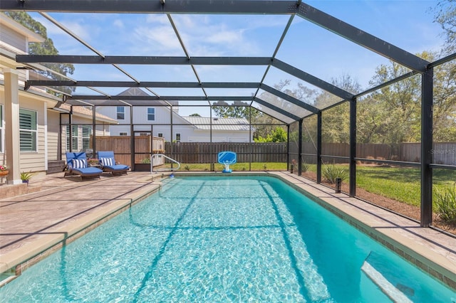 28 Cinnamon Grove Ln, Palm Coast, FL 32137 - view of pool featuring a patio, a fenced backyard, a fenced in pool, a lanai, and a yard