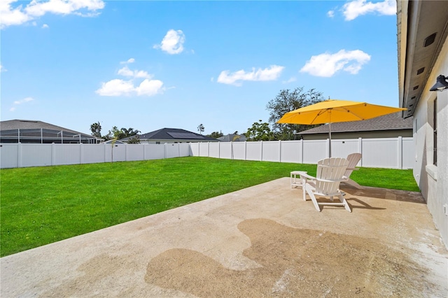 77 Freeport Ln, Palm Coast, FL 32137 - view of yard featuring a patio area