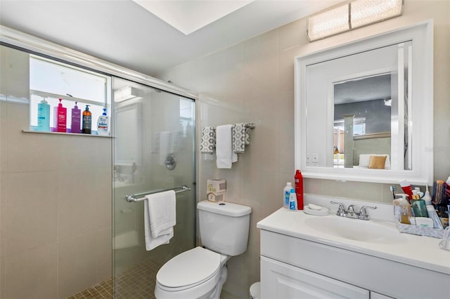 13 Belleaire Dr, Palm Coast, FL 32137 - bathroom featuring vanity, a stall shower, and toilet