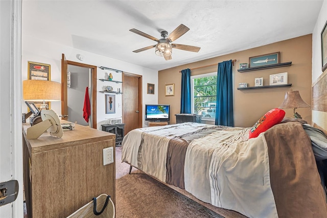 bedroom with carpet flooring and ceiling fan
