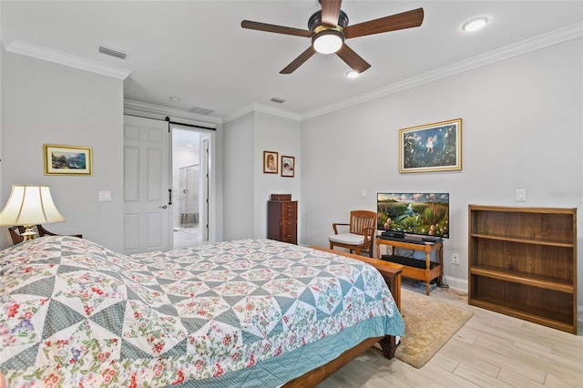 106 Key Grass Ct, Saint Johns, FL 32259 - bedroom featuring crown molding, visible vents, a barn door, and light wood-style flooring