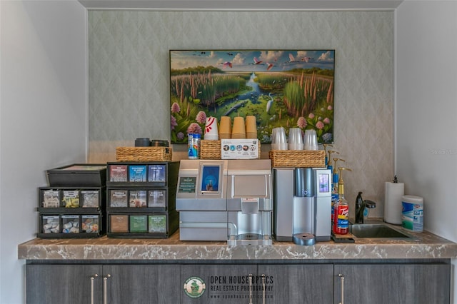 106 Key Grass Ct, Saint Johns, FL 32259 - room details featuring a sink