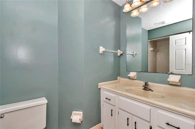 8720 SW 108th Ln, Ocala, FL 34481 - bathroom with vanity, toilet, and visible vents