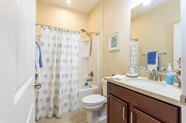35 Park Place Cir, Palm Coast, FL 32164 - full bathroom featuring toilet, shower / bath combination with curtain, tile patterned flooring, and vanity
