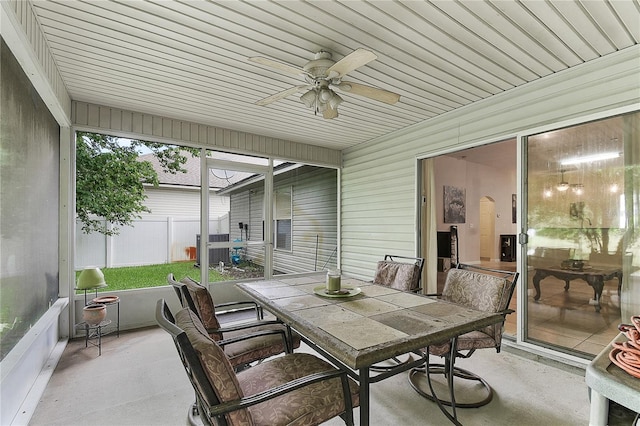 237 N Hidden Tree Dr, Saint Augustine, FL 32086 - sunroom featuring a ceiling fan and outdoor dining area