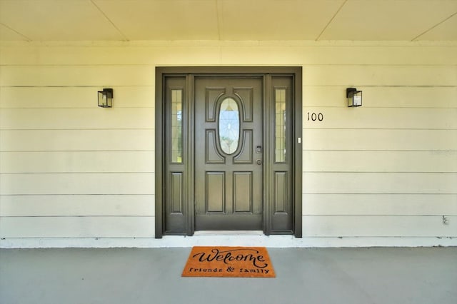 view of entrance to property