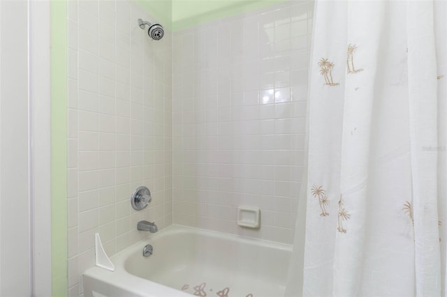 50 Nantucket Dr, Palm Coast, FL 32137 - full bath featuring shower / bath combination with curtain