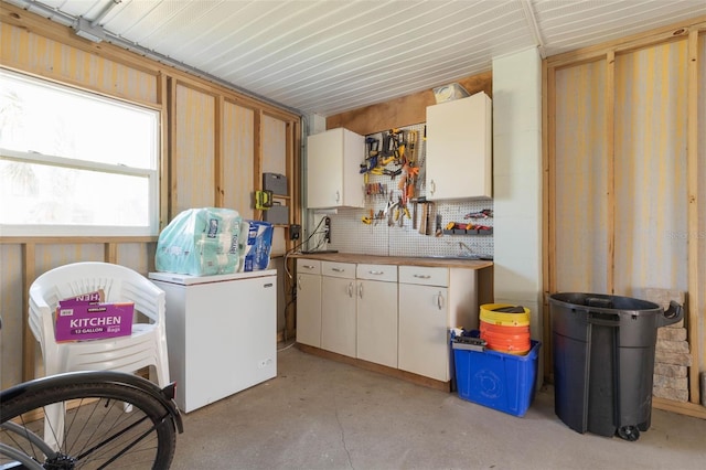 6973 N Oceanshore Blvd, Palm Coast, FL 32137 - view of laundry area