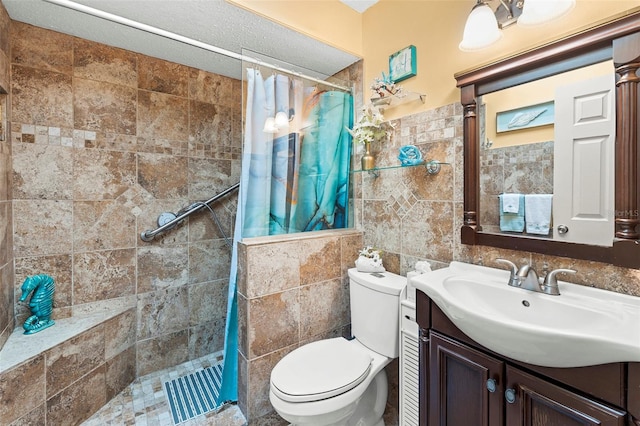 27 Black Hawk Pl, Palm Coast, FL 32137 - full bath with tile walls, a tile shower, toilet, and vanity