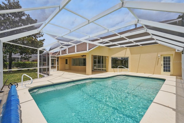 47 Old Oak Dr S, Palm Coast, FL 32137 - swimming pool featuring a patio and a lanai