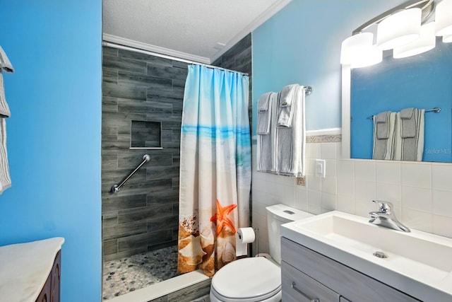 7029 N Ocean Shore Blvd, Palm Coast, FL 32137 - bathroom with tile walls, tiled shower, vanity, toilet, and ornamental molding