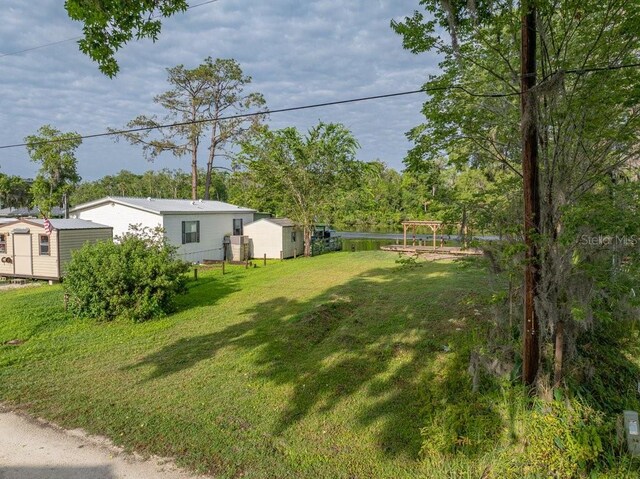 146 Magnolia Trl, Satsuma, FL 32189