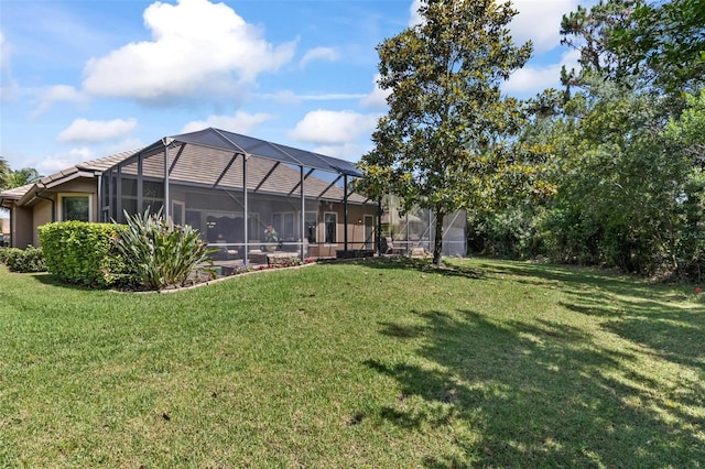 716 Woodbridge Ct, Ormond Beach, FL 32174 - view of grassy yard with glass enclosure