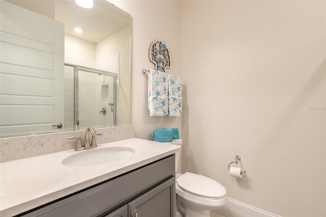 2840 Monaghan Dr, Ormond Beach, FL 32174 - full bathroom featuring tiled shower, toilet, vanity, and baseboards