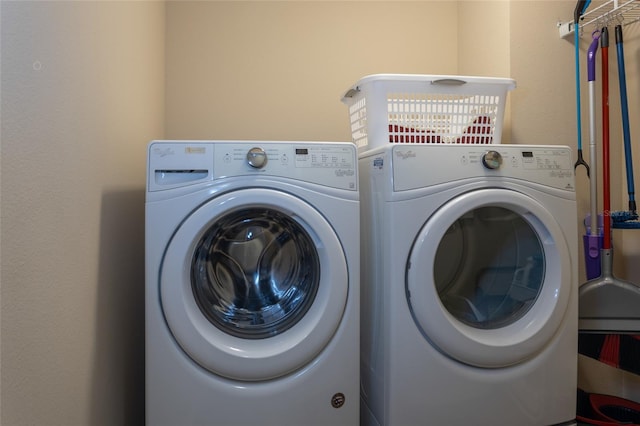 115 N Coopers Hawk Way, Palm Coast, FL 32164 - laundry area with separate washer and dryer
