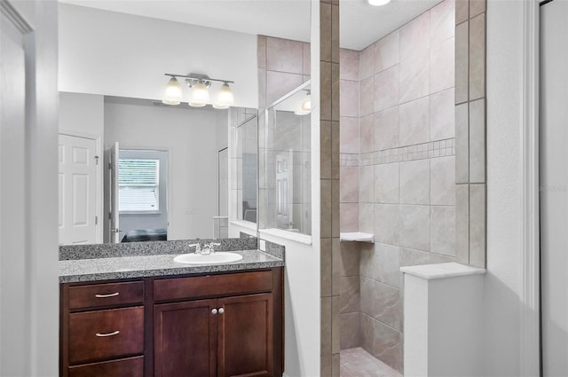 40 Oakleaf Way, Palm Coast, FL 32137 - full bath featuring a walk in shower and vanity