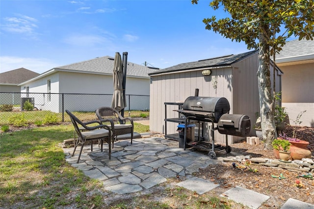 11 Roxboro Dr, Palm Coast, FL 32164 - view of patio featuring area for grilling