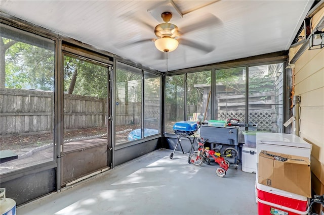 503 Kettering Way, Orange Park, FL 32073 - sunroom featuring healthy amount of natural light and a ceiling fan