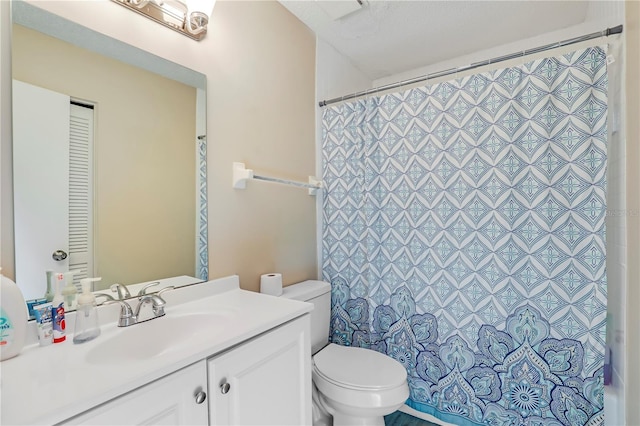 503 Kettering Way, Orange Park, FL 32073 - full bathroom with toilet, vanity, and a shower with curtain