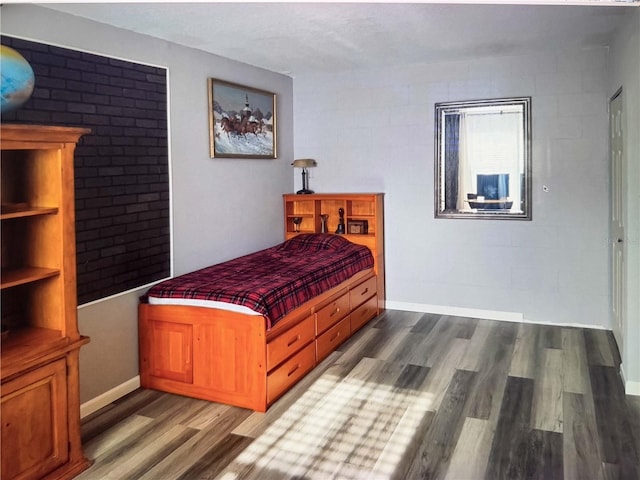 4 Contee Ct, Palm Coast, FL 32137 - bedroom featuring wood finished floors and baseboards