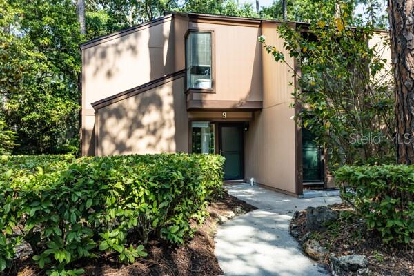 9 Masters Ct, Palm Coast, FL 32137 - view of front facade