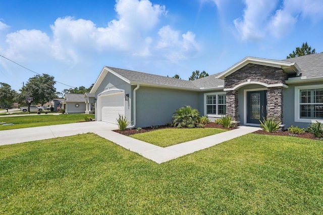 70 Esperanto Dr, Palm Coast, FL 32164 - ranch-style home featuring stucco siding, driveway, and a front lawn
