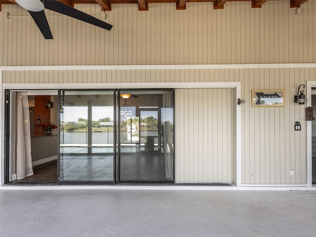 9 Cotton Ct, Palm Coast, FL 32137 - entrance to property featuring ceiling fan