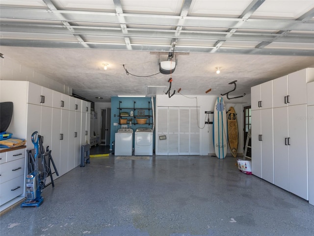 9 Cotton Ct, Palm Coast, FL 32137 - garage featuring washer and dryer and a garage door opener