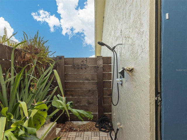 9 Cotton Ct, Palm Coast, FL 32137 - view of gate