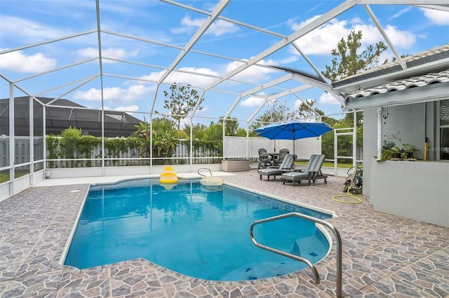 80 Flemingwood Ln, Palm Coast, FL 32137 - view of pool featuring a patio and a lanai