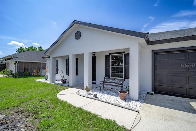 33 Bud Field Dr, Palm Coast, FL 32137 - view of front of property featuring covered porch, stucco siding, a front lawn, and an attached garage