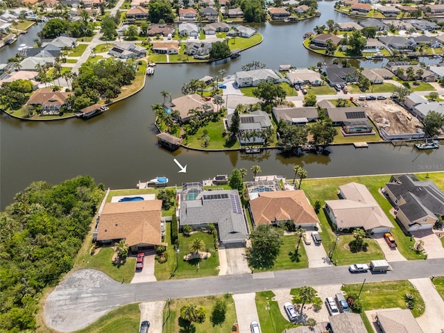 40 Cloverdale Ct N, Palm Coast, FL 32137 - aerial view of property and surrounding area with nearby suburban area and a large body of water