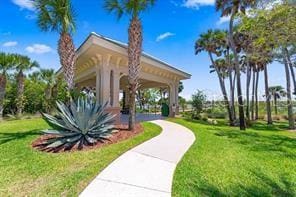 28 N Riverwalk Dr N, Palm Coast, FL 32137