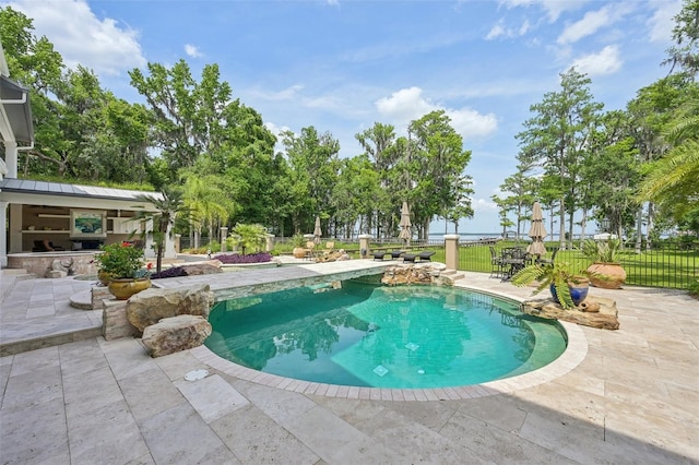 140 Monterey Bay Ln, Green Cove Springs, FL 32043 - view of swimming pool with a patio area