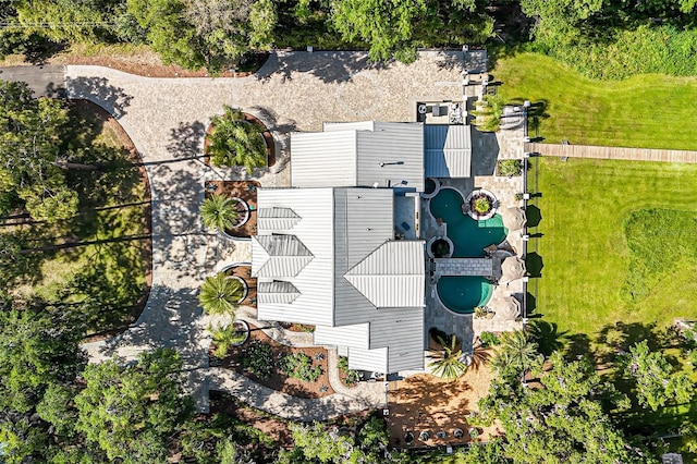 140 Monterey Bay Ln, Green Cove Springs, FL 32043 - bird's eye view of a pool