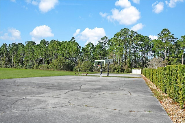 775 Blackmoor Gate Ln, Saint Augustine, FL 32084 - view of basketball court featuring community basketball court and a yard