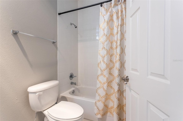 45 Atlantic Dr, Palm Coast, FL 32137 - full bath featuring shower / bath combo, toilet, and a textured wall