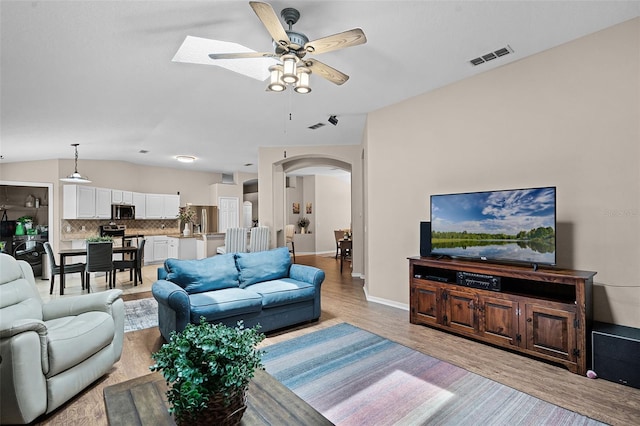 25216 Ironwedge Dr, Sorrento, FL 32776 - photo 14