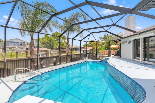 30 Clermont Ct, Palm Coast, FL 32137 - view of swimming pool with a patio, a residential view, and a lanai